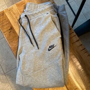 Nike Tech Fleece Joggers - Men’s